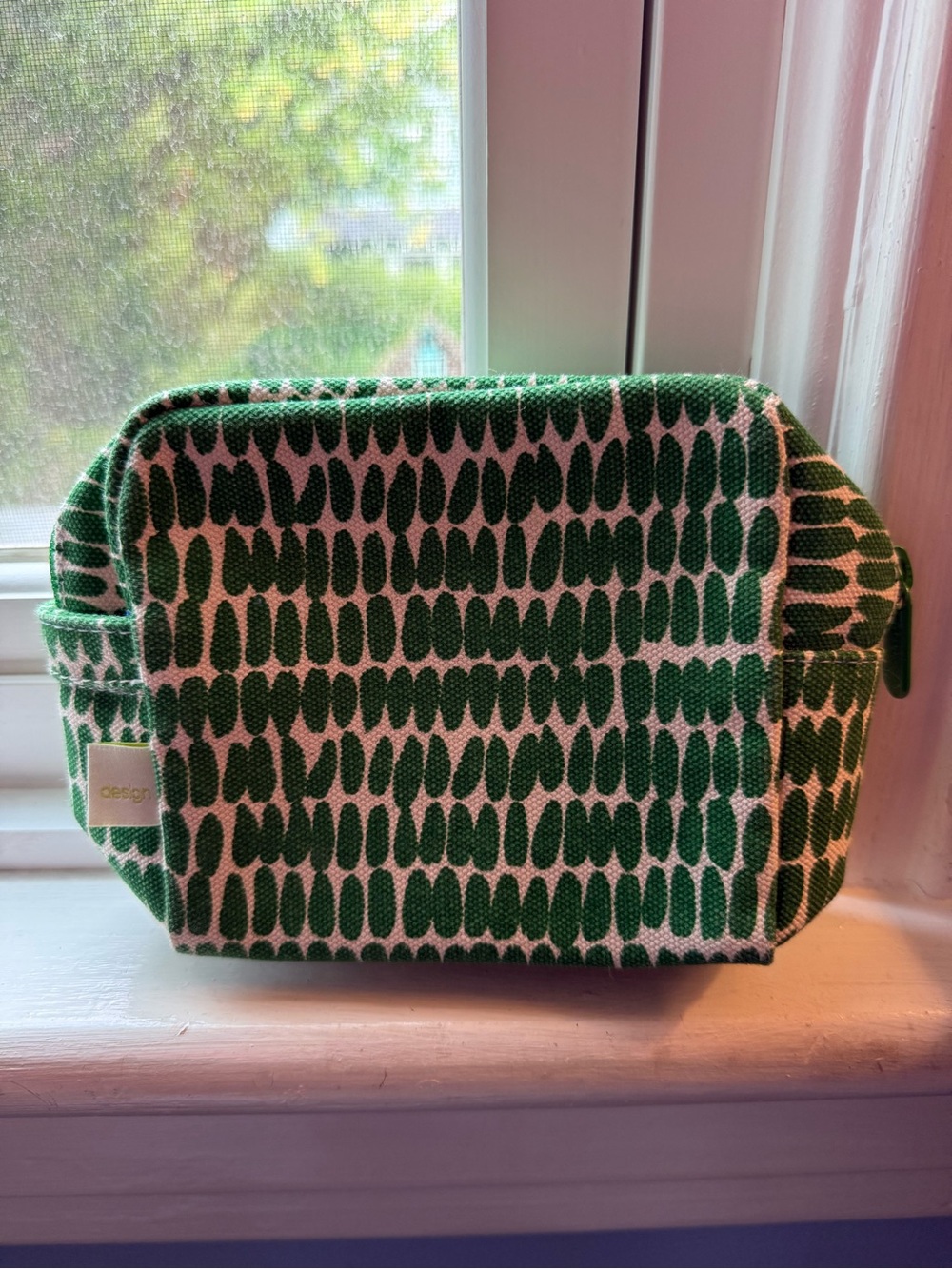Green Patterned Canvas Cosmetic Pouch